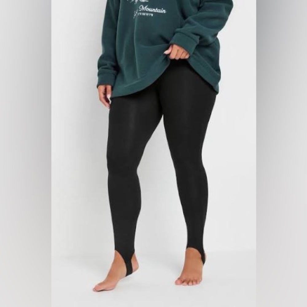 MAKE AN OFFER - TORRID Ponte Stirrup Leggings